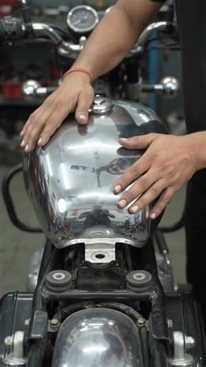 How to Install a Chrome Tank: Royal Enfield Build pat12