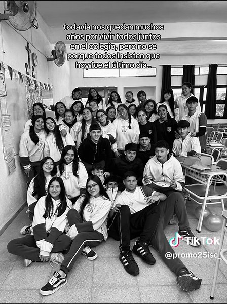 Despedida emotiva de promoción 2025