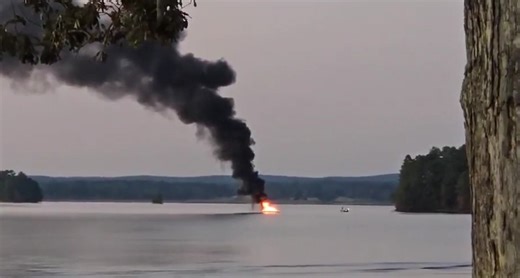 Father, son escape boat fire on Lake Martin
