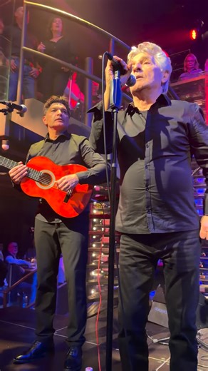 Encore by Simonis on Instagram: "Brunchen met de Gipsy Kings by Patchai Reyes was fenomenaal💥🎸 Wat een muzikale fantastische middag in Encore met deze grootheden. De Gipsy kings en Encore zijn na 4 shows een feit! Newsflash💥 16 en 17 April zijn ze terug in Encore. Boek tijdig want dit zijn unieke momenten! ❤️🎸💥 #brunch #gipsykings #encorebysimonis #encore #scheveningen"