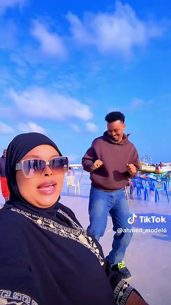 Live Session with Ahmed Model 6