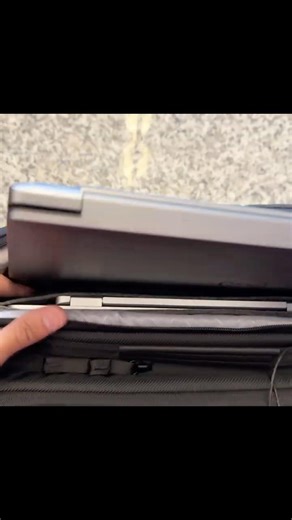 What can I fit in the Dell Pro 14-16 Plus EcoLoop Briefcase CC5626? A lot!!!