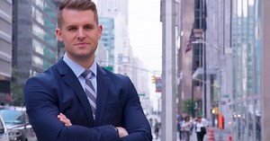 FOX 26's very own Meteorologist Stephen Morgan anchoring FOX Weather