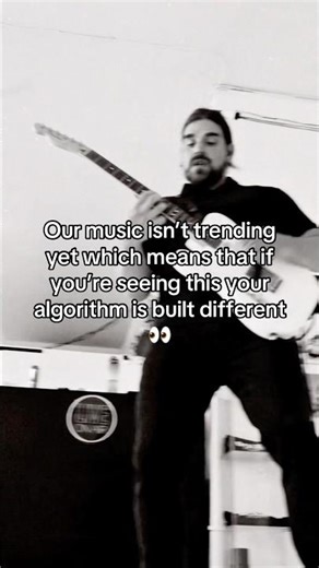 Clearly the algorithm knows you like sick underground emo music 👀 #poppunk #altrock #alternative