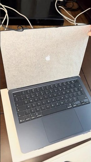MacBook Air M4 Unboxing | First Look & My New Creator Setup 💻✨