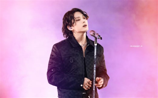 【BTS】〔Butterfly〕釜山演唱会中字 什么都不要去想 你什么话都不要说出口 只要对着我笑就好