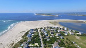 5K views · 192 reactions | Plan a trip to Town of Emerald Isle, NC and venture to the Point! This adorable beach community has great oceanfront and sound-side rentals, too! #mycrystalcoast www.crystalcoastnc.org/emerald-isle-realty/ | The Crystal Coast | Facebook