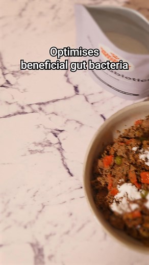 Mighty Munch provides your dog with just 3 powerful probiotic strains to help with paw licking, bad farts, teary eyes, and promote a shiny, healthy coat. It's a simple, effective solution that supports overall digestive and immune health—without any unnecessary extras. Give your dog the good stuff they deserve! 🐾 | Mighty Munch