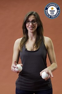 Apprendre à jongler avec un détenteur de record, conseils et astuces