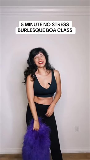 🩷 Five minute burlesque boa class - try now or save for later. ❤️ IRL CLASS INFO: I am teaching a big boa workshop on December 14 at evolution studios in North Hollywood from 11 to 1 Pm. This is a BYOB class but please feel free to come even if you don’t have a boa, you can use a winter scarf, or some old sheets as a stand in. 💜 this workshop is for anyone that has a boa, but doesn’t know what to do with it, or maybe you just want to expand your boa vocabulary. I’m going to teach you a bunch o