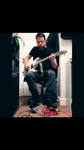 Whammy Melodic and Heavy Idea #whammypedal #songwriter #riffafordays | Paul McCameron Music