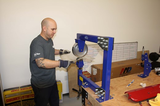 A Beginner’s Guide To Eastwood’s Bench Top English Wheel