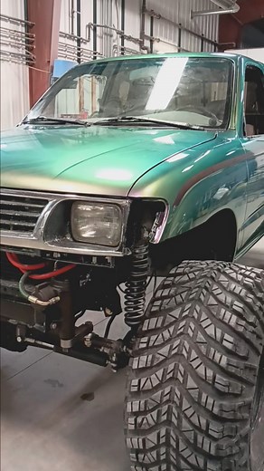 Color Shifting Toyota Tacoma #Toyota #toyotatacoma #colorshiftpaint | Crazy Bear Productions