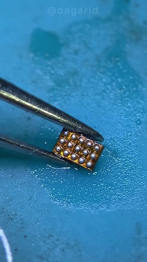 What’s IC is this? 🤔 #electronic #tech #soldering #repair