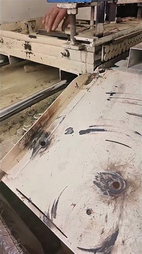 “High-Speed Cylinder Cutting Machine 🔥”“Perfect Uniform Cuts Every Time 💯” #works