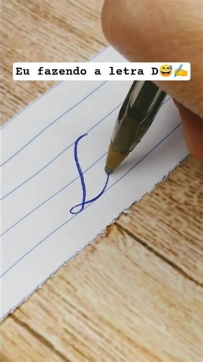 How to make an elegant letter D ✍️