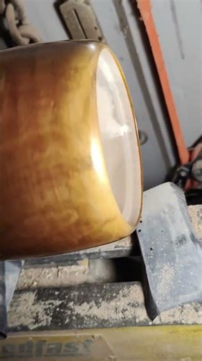 testing my homemade friction polish on this mystery wood vase #woodworking#woodturning #handmade#diy