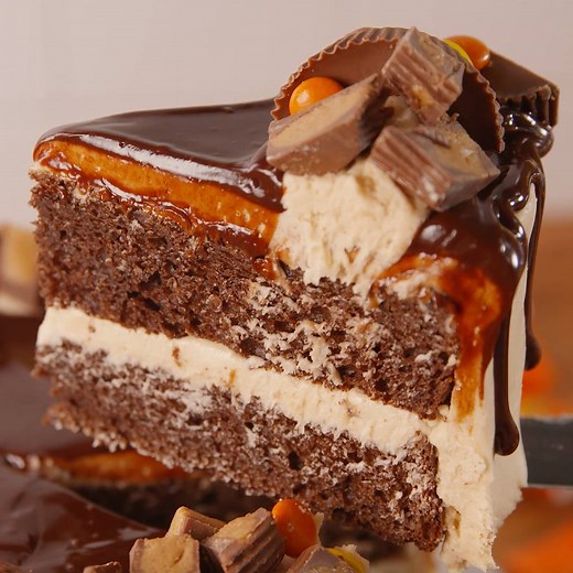 5.3M views · 35K reactions | Reese's Explosion Cake beats birthday...