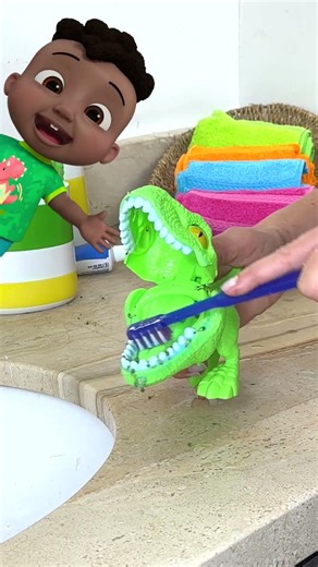 This Is How You Brush Dino Teeth! 🦖🦷 #Cartoonsforkids #AnimalsforKids #LearnAnimals