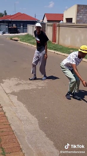 Authentic Amapantsula Sotho Dance in the Streets