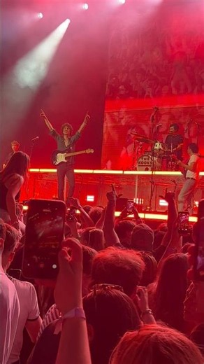 The Kooks “Naive” Live in Scarborough 2026 #thekooks