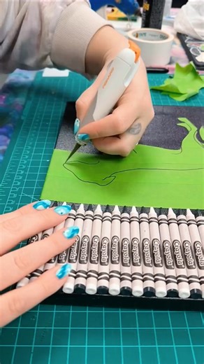 108K views · 473 reactions | ✨Crayon Melt Gray Dog Part 2✨ #zenspiredesigns #crayonart #satisfying #oddlysatisfying #custompiece #smallbusiness #crayonmelt | Zenspire Designs | Facebook