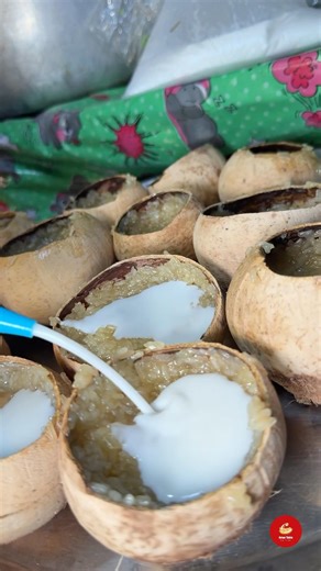 Coconut Shell Khao Lam! 🥥 Creamy Sticky Rice with Your Fave Toppings. 🇹🇭 Thai Fest Vibes! ✨