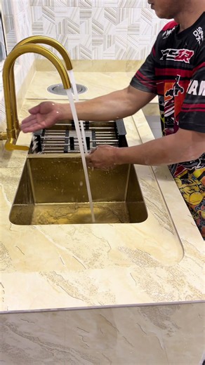 Tabletop Konkrit Taman Anjung Gapam Melaka Siap