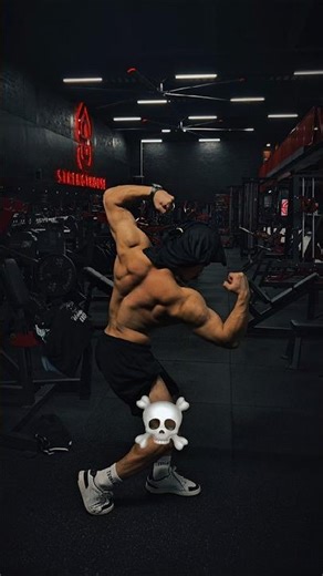 front vs back #gym #motivation #aestheic #gymexercises #aesthetic