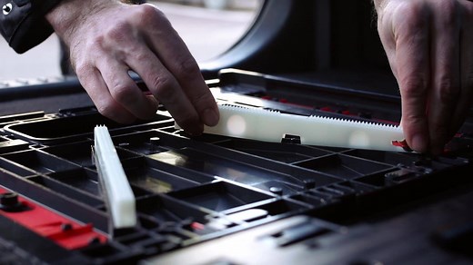 Unser ORSY® System Koffer hat den IF Design Award gewonnen! Wir freuen uns und wollen euch den schicken Koffer nicht vorenthalten. Erfahrt hier https://goo.gl/XgL7Ru mehr über den ORSY® Systemkoffer und die gesamte ORSY® Systemwelt im Video. | Würth Deutschland