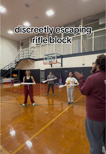 very discreet #colorguard #winterguard #marchingband #guard #rehearsal #rifle #escape