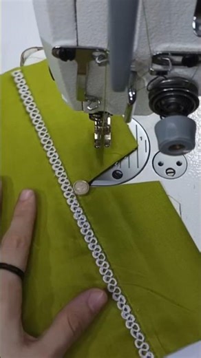 Keep it classy with this simple yet elegant sleeve design #SleevesDesign #EasySewing #DIYFashion