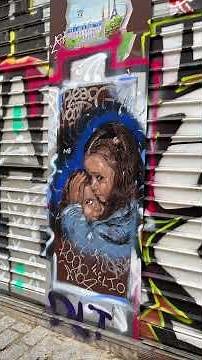 Paris Rue Denoyez Graffiti & Street Art Tour