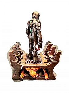 Amazon.com: Dead Space Isaac Clarke Statue - 8" Tall : Toys & Games