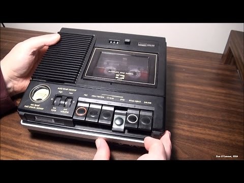 1978 Montgomery Ward Cassette Recorder GEN 3937A