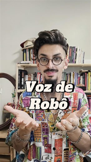 TOCA UOL #DescubraMúsica on Instagram: "Você sabe a diferença entre autotune e vocoder? 🤔 Apesar de ambos estarem relacionados a uma “voz robotizada” na música, o 1° surgiu somente nos anos 1990, enquanto o 2° já vinha sendo utilizado em canções pelo menos desde a década de 1970. 🤖 A seguir, Thiagson explica a diferença entre esses recursos e os relaciona com a obsessão humana em fazer as máquinas falarem como nós, algo que se tem notícia desde 1779. 😱 🎧 TOCA UOL — onde você descobre a músic