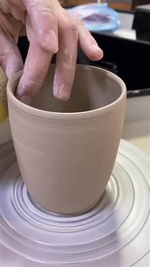 POTTERY STUDIO 1 in New York🇺🇸 on Instagram: "Even our instructors mess up sometimes 😅 🤩 That’s how real learning happens. Come try ceramics with us 🤍 📩 Link in bio"