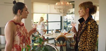 Britt Rentschler in Sonoma Party Comedy 'Pretty Problems' Trailer | FirstShowing.net