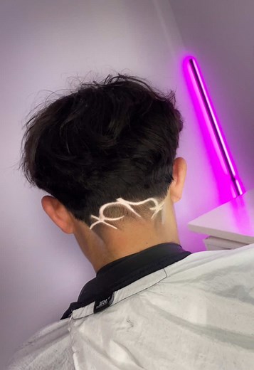 who do you think had the biggest glow up🤔 - @manraj🛸 @3kw.tj-_- - #fresh #haircut #glow #up #viral #who #won #freestyle #blow #up #fade #young #barber #barbershop #instagram #reels #tiktok #foryoupage #famous #help #me #massive #taperfade #lowtaperfade #mid #high #tweaker #liangelo #ball #song #music #2faded