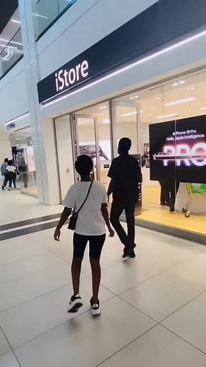 Exploring the Latest iPhone Trends at iStore