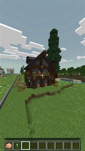 Helping a friend build a realm spawn #minecraft