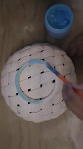 How to make a woven bowl ❤️ ••• Follow @formfunctionceramics for more! | The Ceramic School