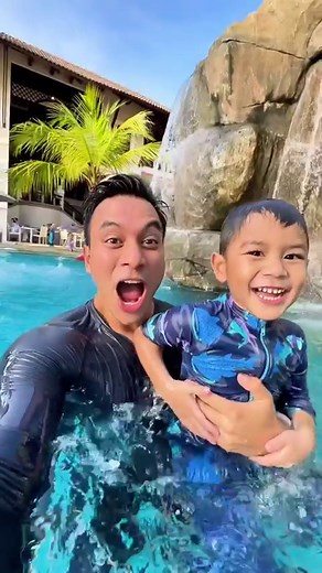 104K views · 179 reactions | DoubleTree Damai Laut Da Bomb! Hands down so far this is the best hotel for family ive ever stayed. You can get sea, sand, pool, water playground, kids club all in one place yg korang tak payah jejak kaki keluar hotel to have all these. Yes lalat masih ada tapi it is compensated with everything this place has got to offer. Siapa ada anak kecik sumpah mesti enjoy gila! Will definitely visit here again! Saya bagi 9/10! | Say Shazril Shaharuddin | Facebook