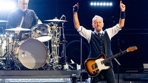 Bruce Springsteen 'mission' against Trump continues, opens with 'No Surrender'