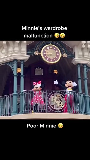 Mickey and Minnie Blooper Reel: Wardrobe Malfunction Fun