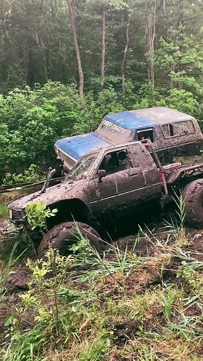 Welcome to DIRTY Jersey, emphasis on the dirty 😜 #fyp #foryoupage #dirtyjersey #jersey #mud #mudtruck #mudcrickets #redneck #intothethickofit