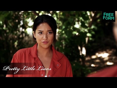 Pretty Little Liars | Season 2, Episode 14 Clip: Spencer and Emily Fight | Freeform