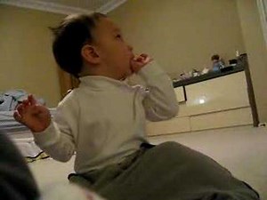 Baby Ty dancing backyardigans - Bebe Tyler bailando