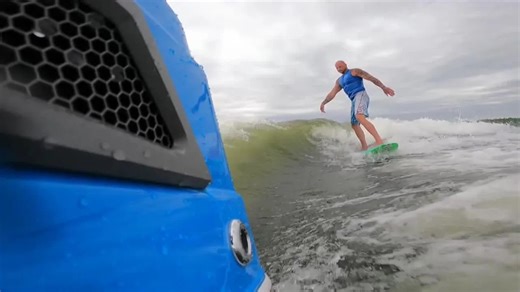 Wisconsin wakesurfing debate escalates as lawmakers weigh competing bills