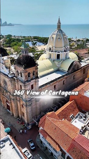 A 360° drone view of Cartagena, Colombia , feels like travel in time with old town and skyscrapers!